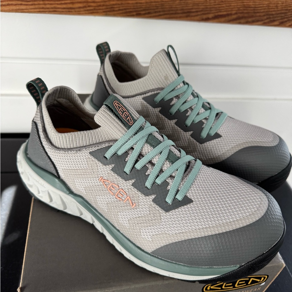 Keen Women's Arvada Shift Work Sneaker 7.5